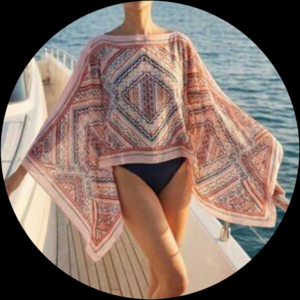 Crosstree Lane Sheer Geometric Poncho